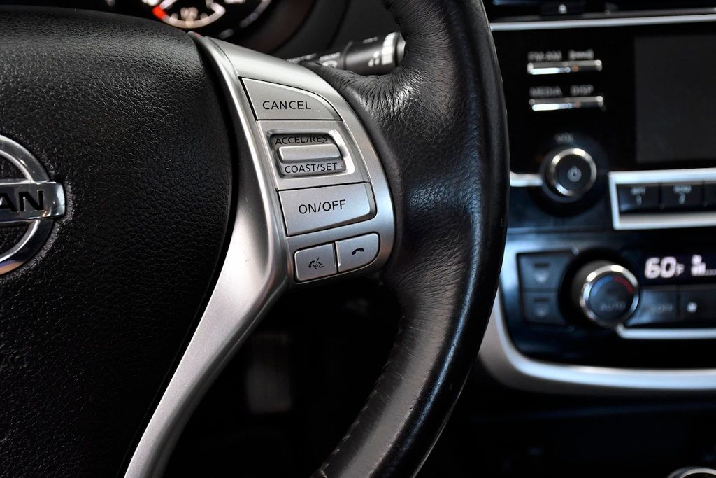 2018 Nissan Altima 2.5 SV Sedan - 22905307 - 21