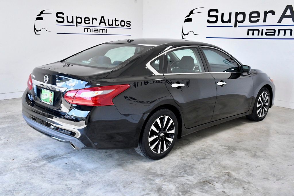 2018 Nissan Altima 2.5 SV Sedan - 22905307 - 3
