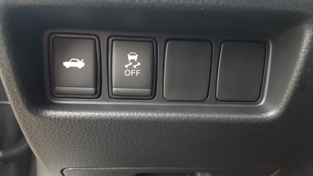 2018 Nissan Altima SR Midnight w/Navigation - 18033910 - 12