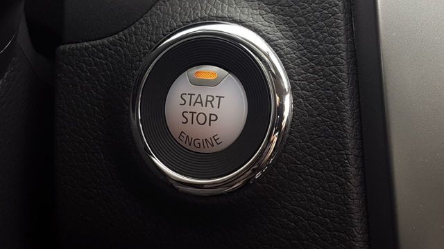 2018 Nissan Altima SR Midnight w/Navigation - 18033910 - 21