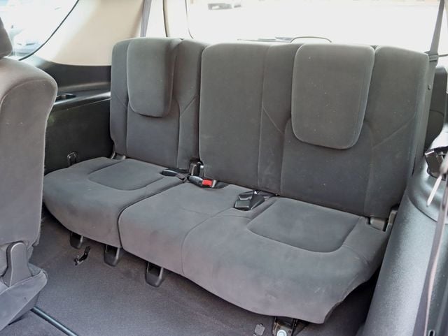 2018 Nissan Armada 4x4 SV - 23017622 - 23