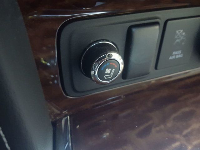 2018 Nissan Armada Platinum 4x4 w/Navigation - 18046796 - 30