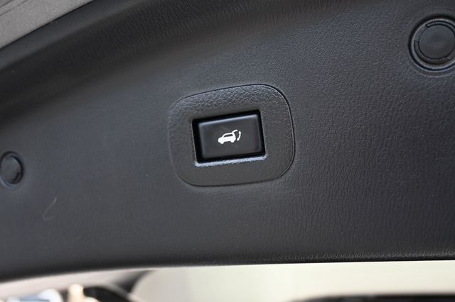 2018 Nissan Armada SV Driver Package 3rd Row Seat - 23014392 - 18