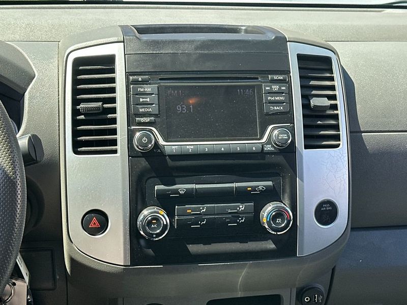 2018 Nissan Frontier Crew Cab 4x2 Desert Runner Automatic - 23041782 - 15