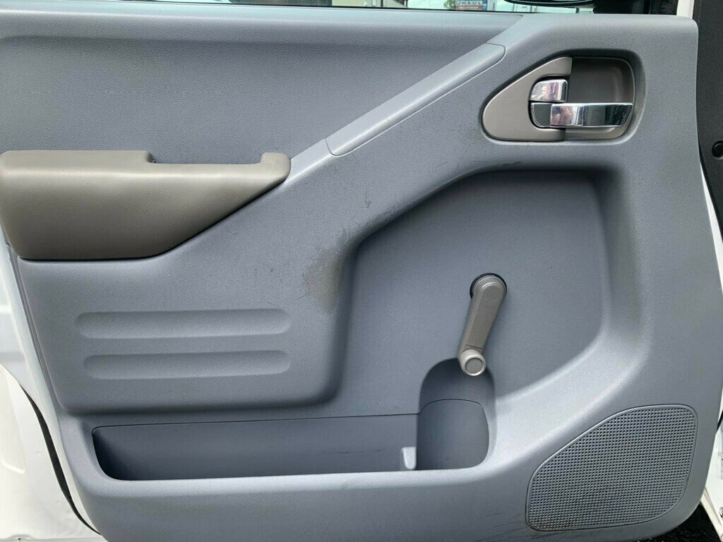 2018 Nissan Frontier Crew Cab S photo 4
