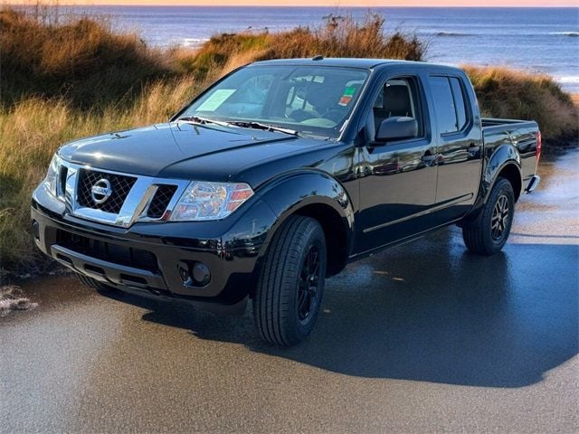 2018 Nissan Frontier Crew Cab 4x2 SV V6 Automatic - 22740238 - 4