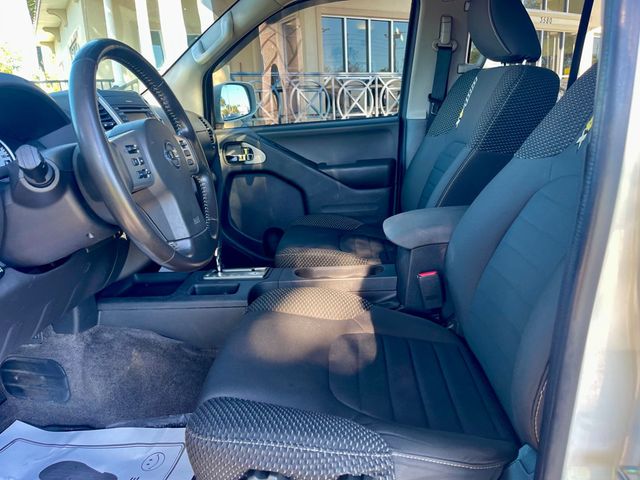 2018 Nissan Frontier Crew Cab 4x4 PRO-4X Automatic - 22919220 - 10