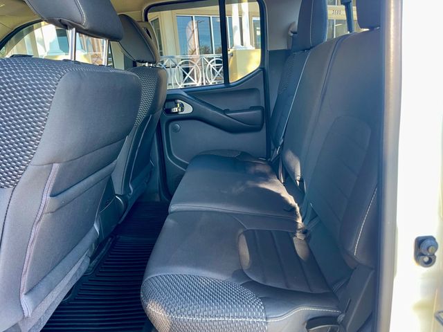 2018 Nissan Frontier Crew Cab 4x4 PRO-4X Automatic - 22919220 - 11