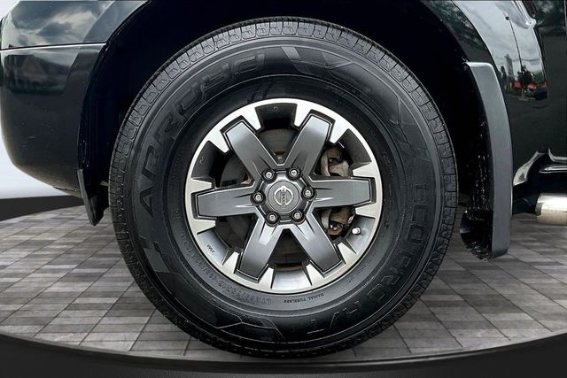 2018 Nissan Frontier Crew Cab 4x4 S Automatic - 22895728 - 24