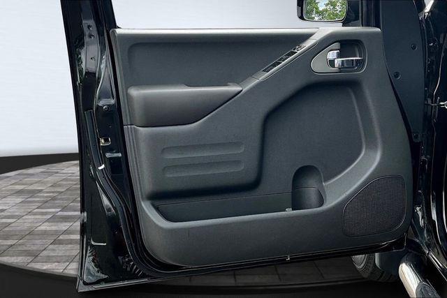 2018 Nissan Frontier Crew Cab 4x4 S Automatic - 22895728 - 6