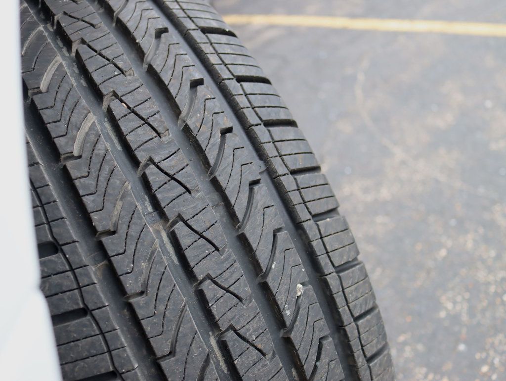 2018 Nissan Frontier Crew Cab 4x4 SV V6 Auto Midnight Edition - 22967999 - 27