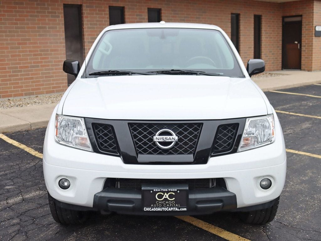 2018 Nissan Frontier Crew Cab 4x4 SV V6 Auto Midnight Edition - 22967999 - 4