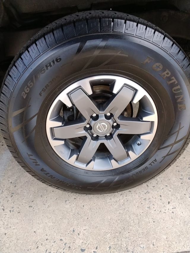 2018 Nissan Frontier PRO -4X 4WD - 23061729 - 23