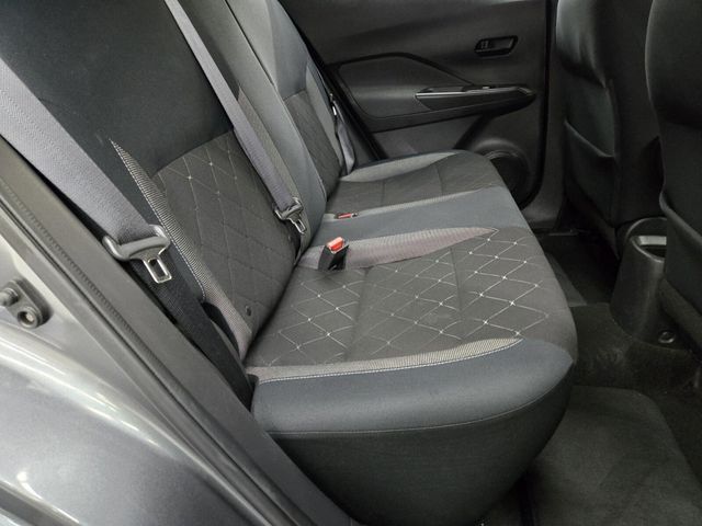 2018 Nissan Kicks S FWD - 22934072 - 11