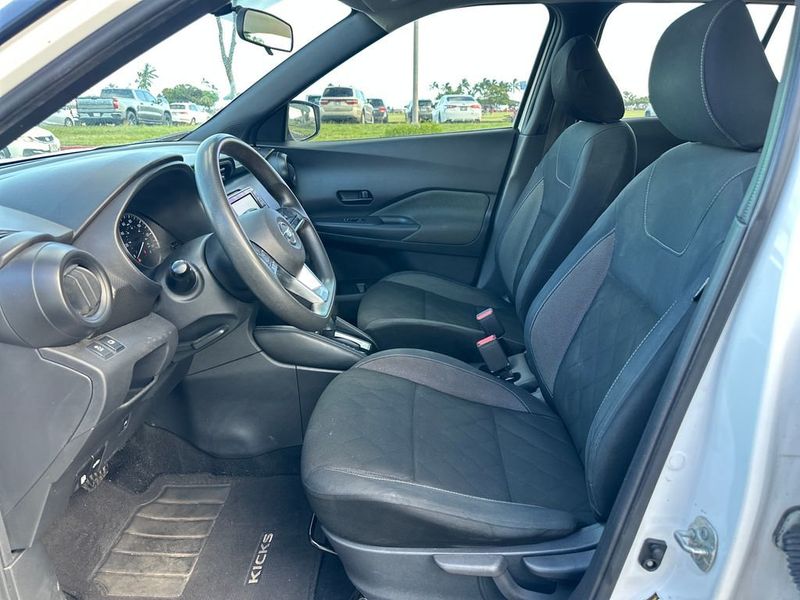 2018 Nissan Kicks S FWD - 23020760 - 12