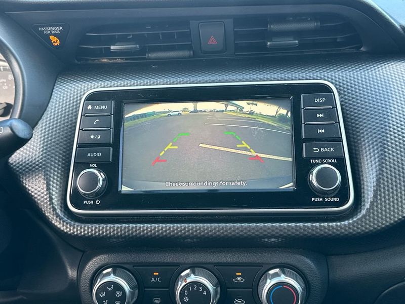 2018 Nissan Kicks S FWD - 23020760 - 16