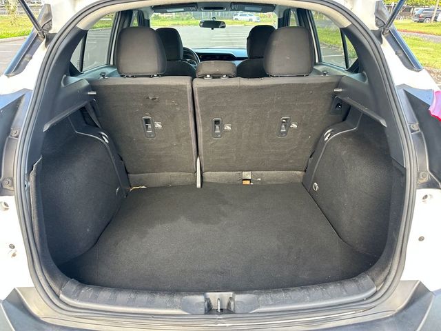 2018 Nissan Kicks S FWD - 23020760 - 19
