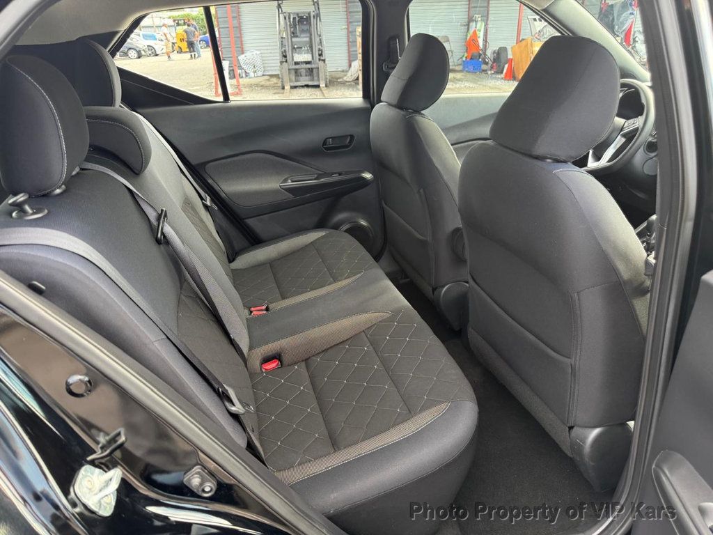 2018 Nissan Kicks S FWD - 22893513 - 15