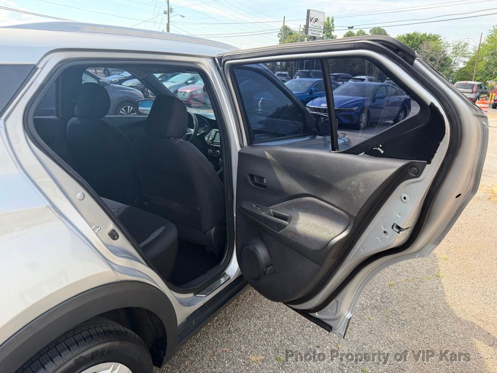 2018 Nissan Kicks S FWD - 23039993 - 13