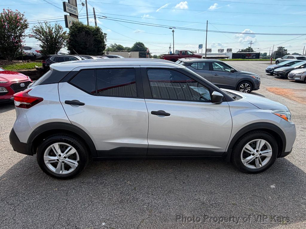 2018 Nissan Kicks S FWD - 23039993 - 3