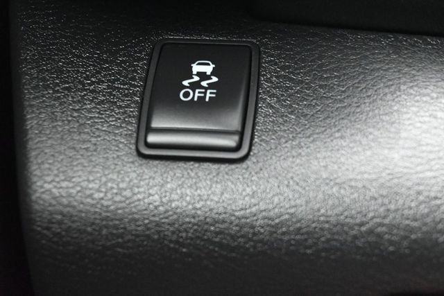 2018 Nissan Kicks SR FWD - 23046345 - 20