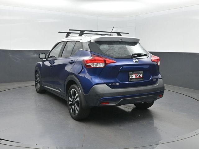 2018 Nissan Kicks SR FWD - 23046345 - 22