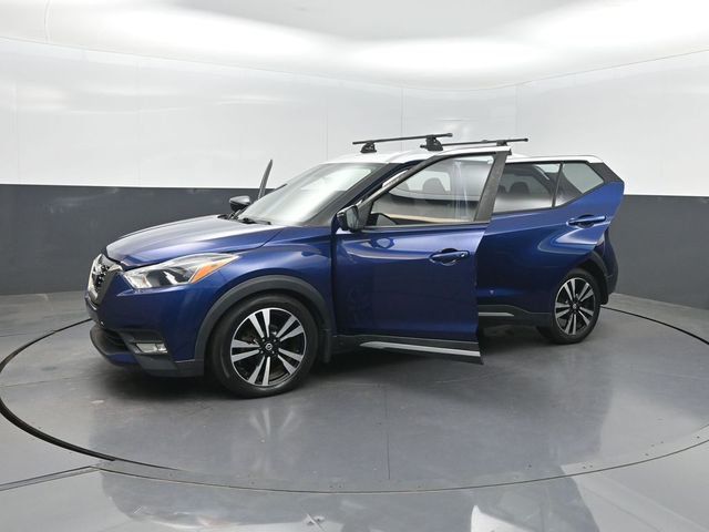 2018 Nissan Kicks SR FWD - 23046345 - 28