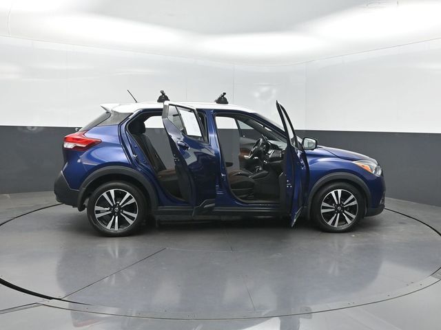2018 Nissan Kicks SR FWD - 23046345 - 29