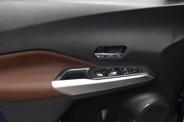2018 Nissan Kicks SR FWD - 23046345 - 7