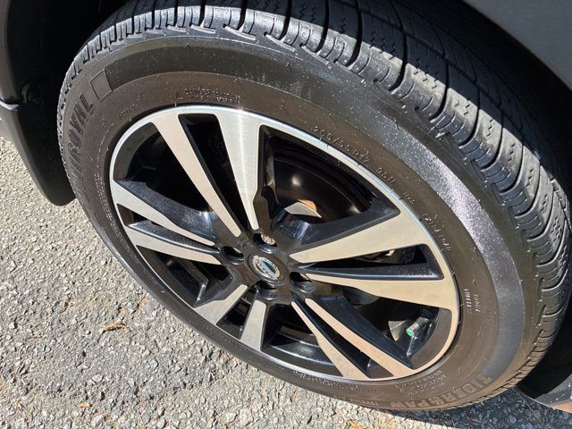 2018 Nissan Kicks SV FWD - 23006952 - 15