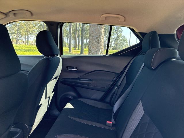 2018 Nissan Kicks SV FWD - 23006952 - 22