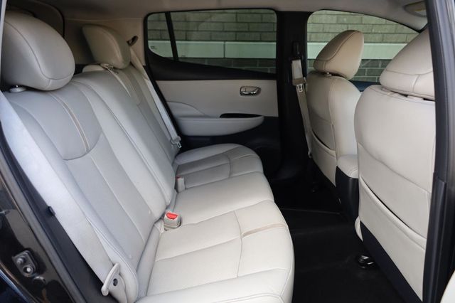2018 Nissan LEAF SL - 23044765 - 22