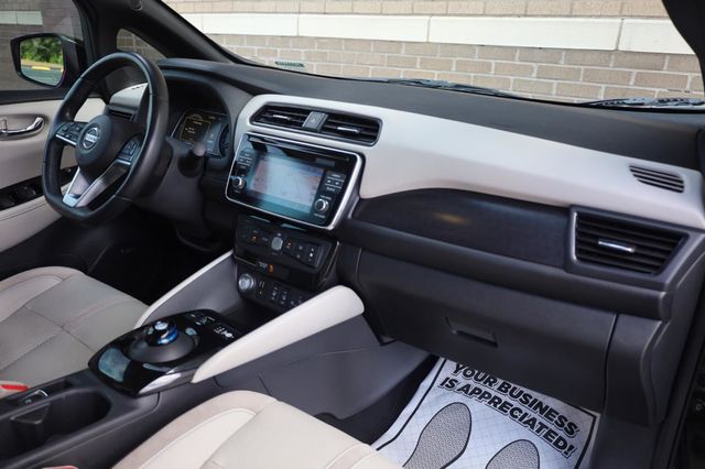 2018 Nissan LEAF SL - 23044765 - 27