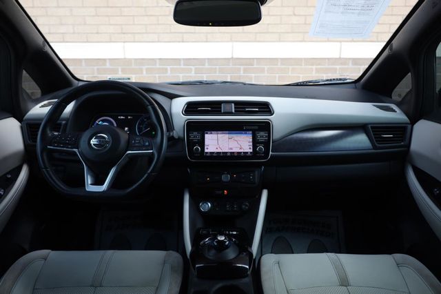 2018 Nissan LEAF SL - 23044765 - 28