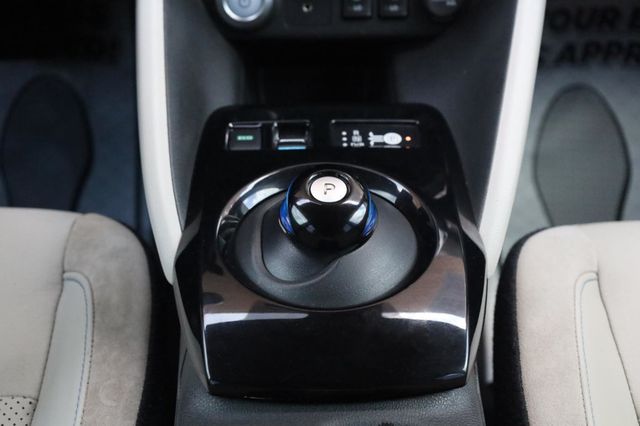 2018 Nissan LEAF SL - 23044765 - 44