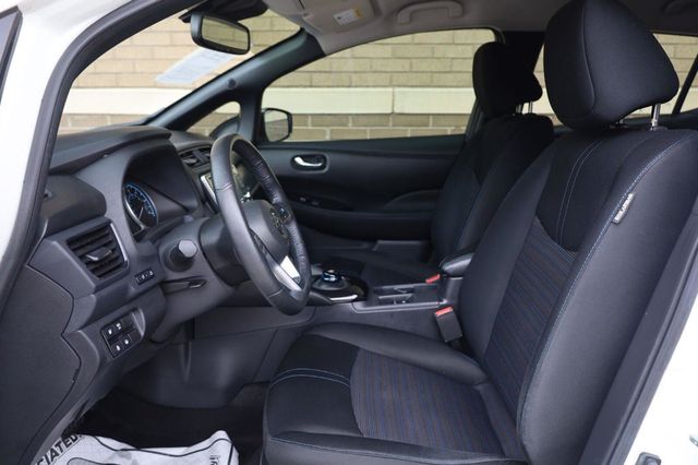 2018 Nissan LEAF SV - 23059166 - 13