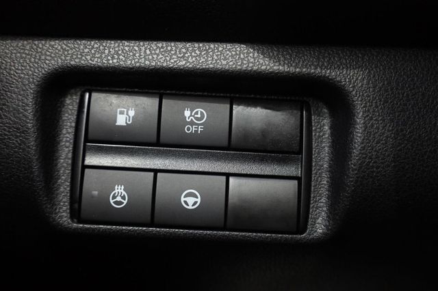 2018 Nissan LEAF SV - 23059166 - 30