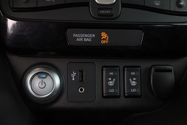 2018 Nissan LEAF SV - 23059166 - 36
