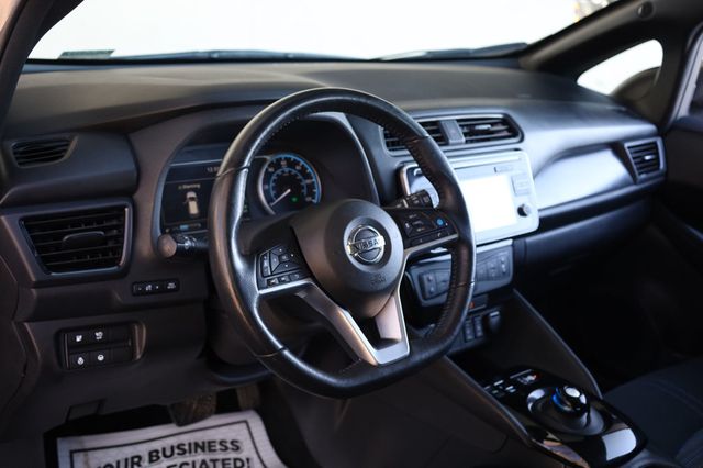 2018 Nissan Leaf SV w/ Tech Pkg! - 22980152 - 12