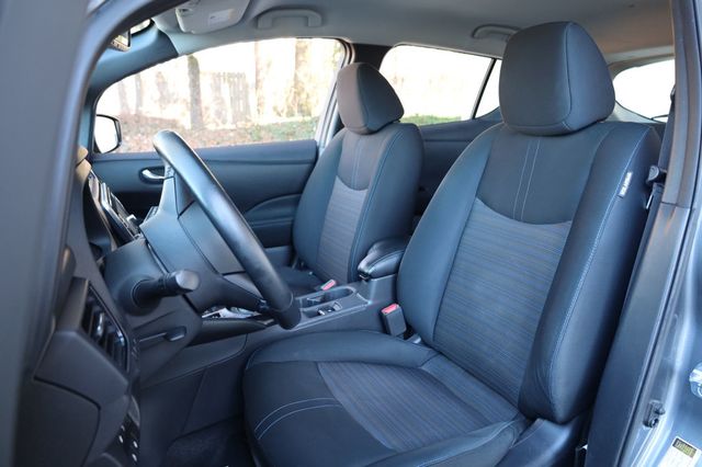 2018 Nissan Leaf SV w/ Tech Pkg! - 22980152 - 13