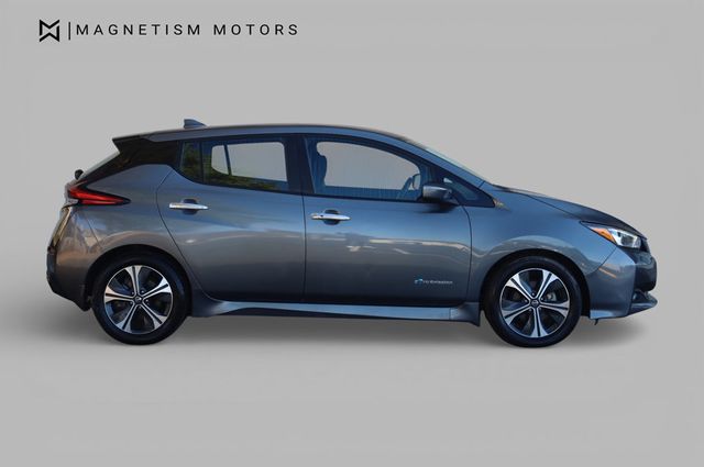 2018 Nissan Leaf SV w/ Tech Pkg! - 22980152 - 1
