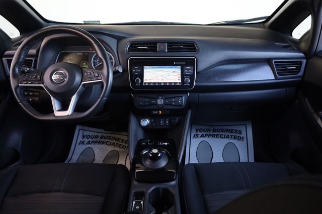 2018 Nissan Leaf SV w/ Tech Pkg! - 22980152 - 23