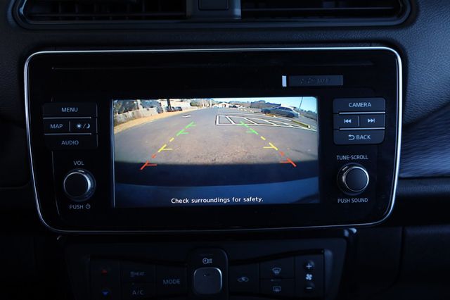 2018 Nissan Leaf SV w/ Tech Pkg! - 22980152 - 31