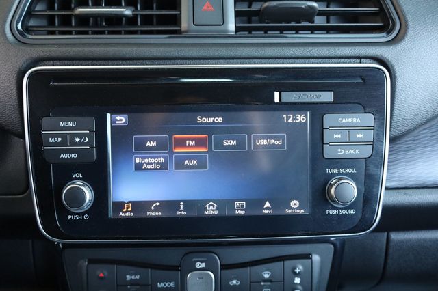 2018 Nissan Leaf SV w/ Tech Pkg! - 22980152 - 32