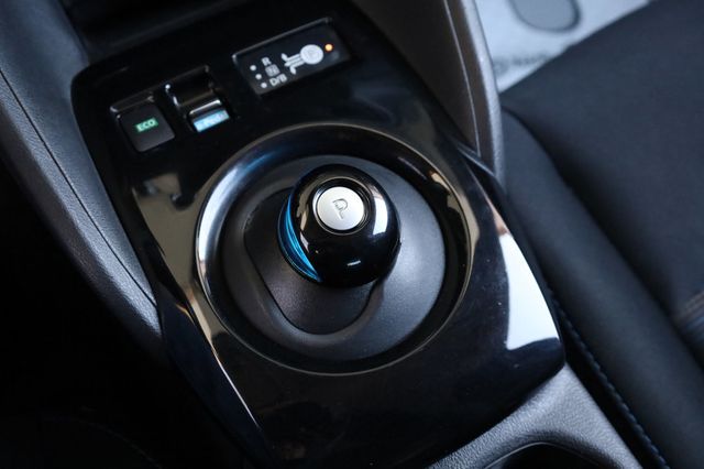 2018 Nissan Leaf SV w/ Tech Pkg! - 22980152 - 37