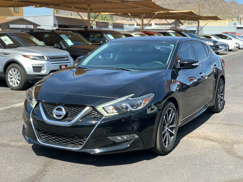 2018 Nissan Maxima SR