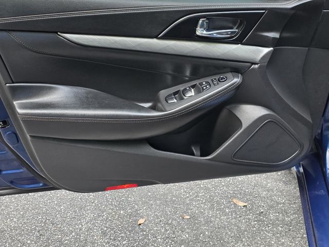 2018 Nissan Maxima SV 3.5L - 23023406 - 26