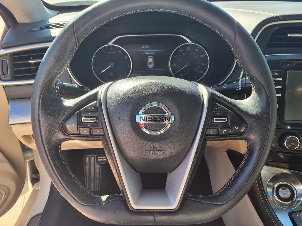Nissan Maxima photo 9