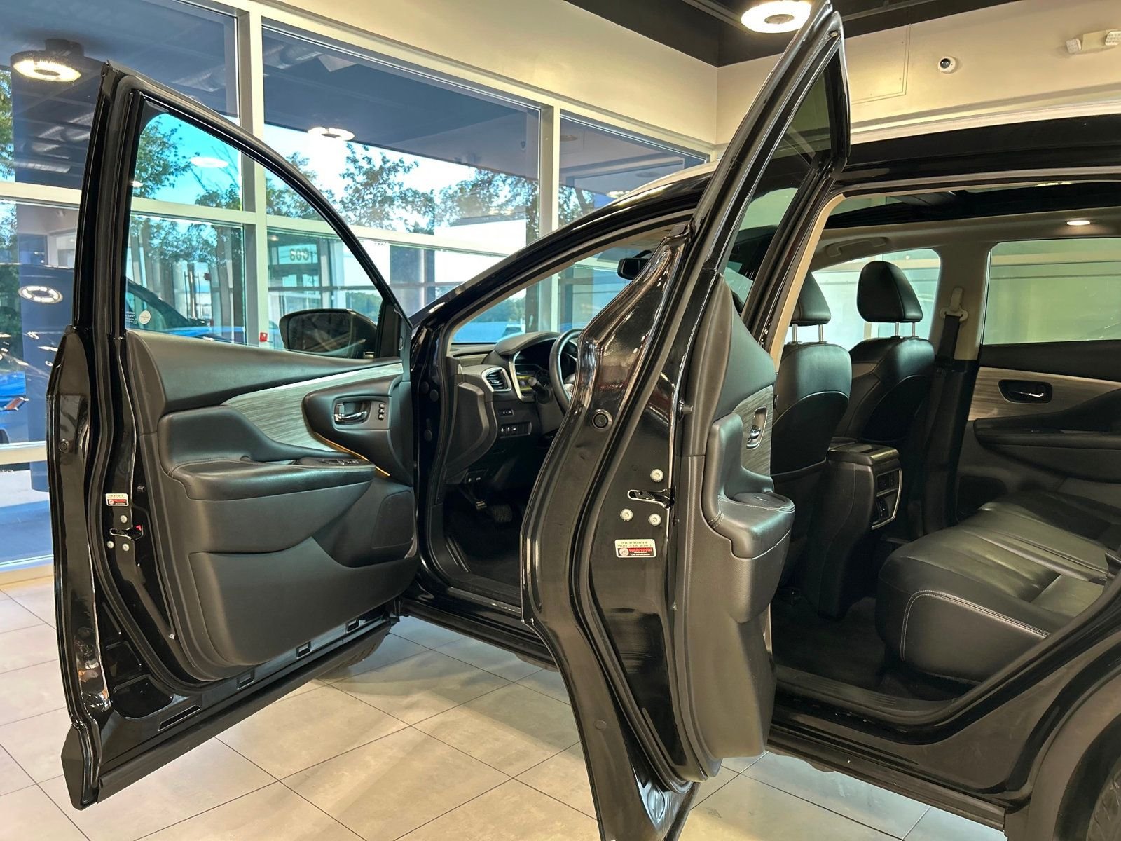 2018 Nissan Murano SL photo 17