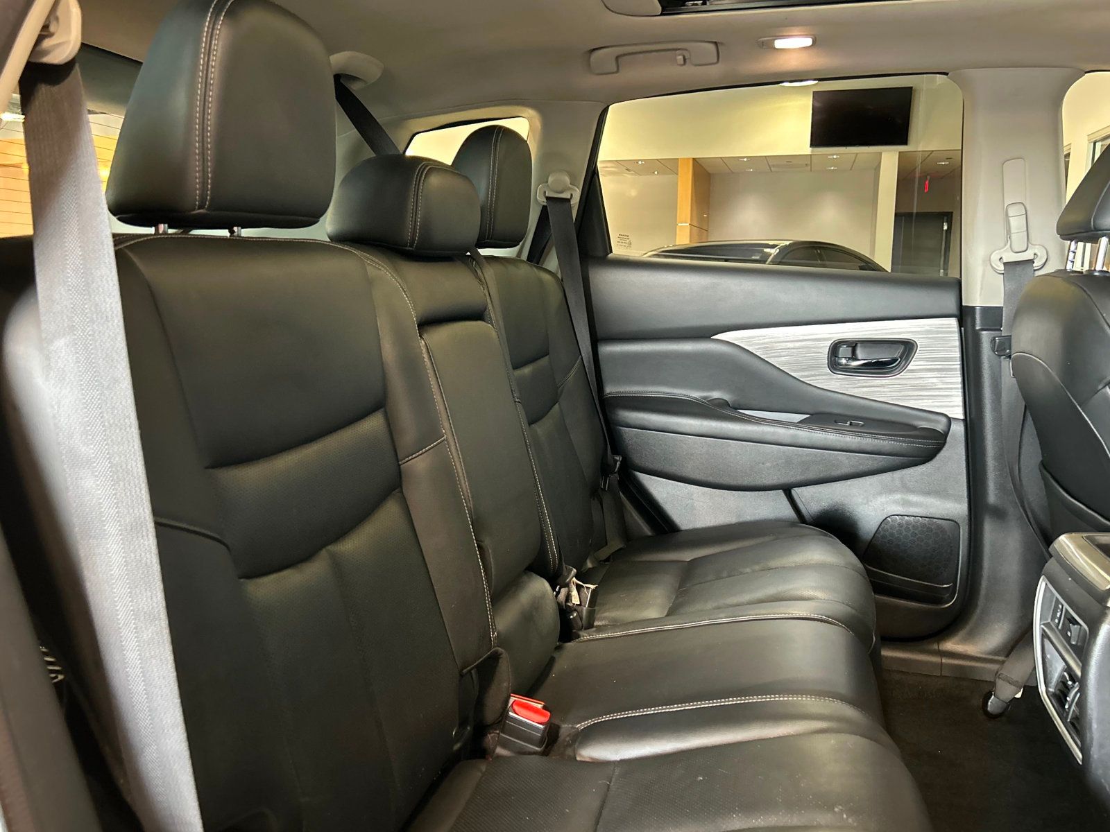 2018 Nissan Murano SL photo 23